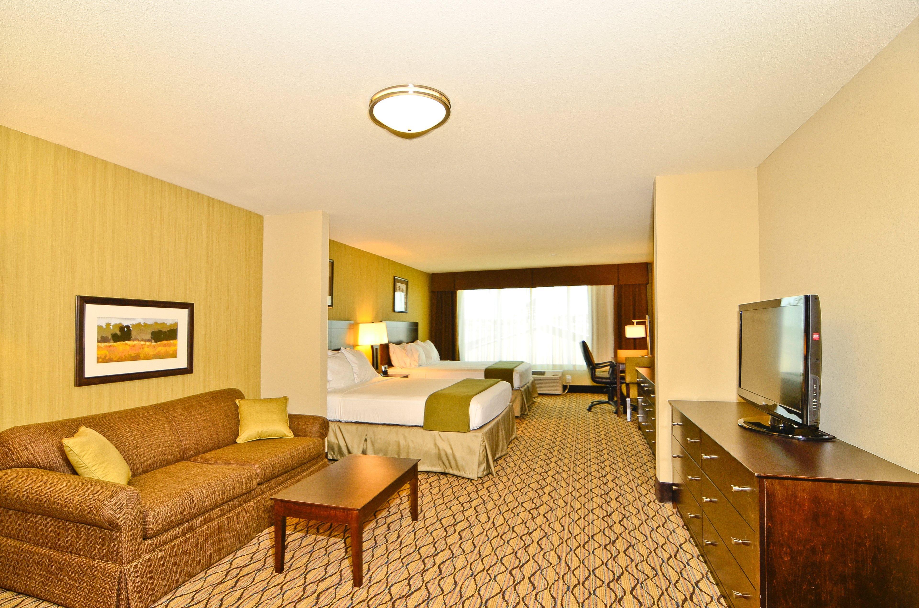 Holiday Inn Express & Suites - Williston By Ihg Exterior foto